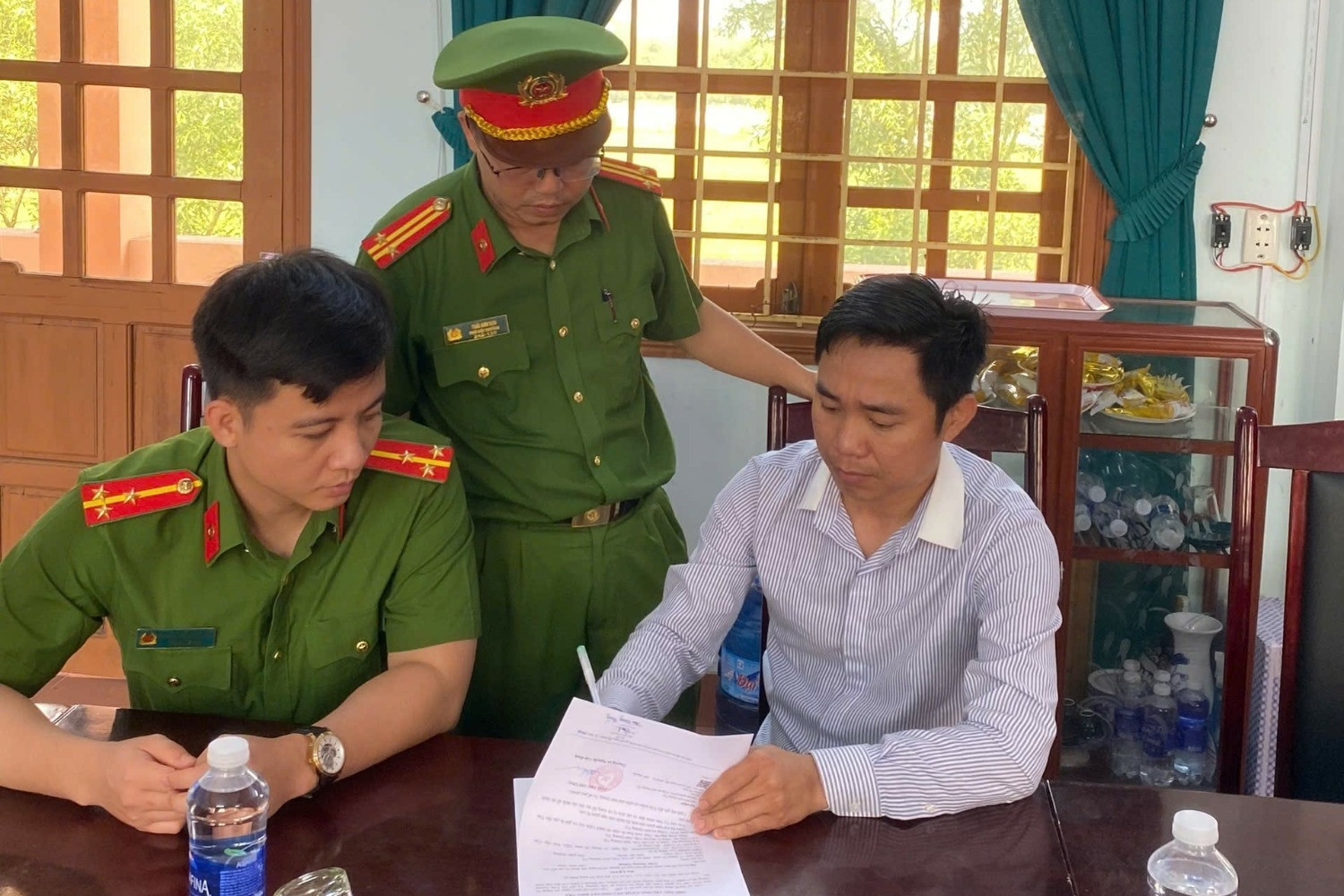 Người đàn ông lừa gần 800 triệu đồng của hàng chục người bằng chiêu này