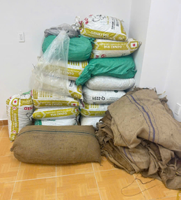 rut rut hang hoa 4.png