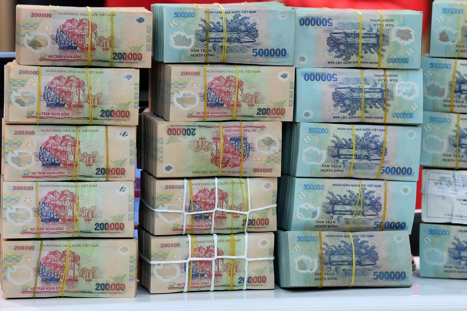 Thu ngân sách quý I vượt 32% dự toán, đạt hơn 829.000 tỷ đồng