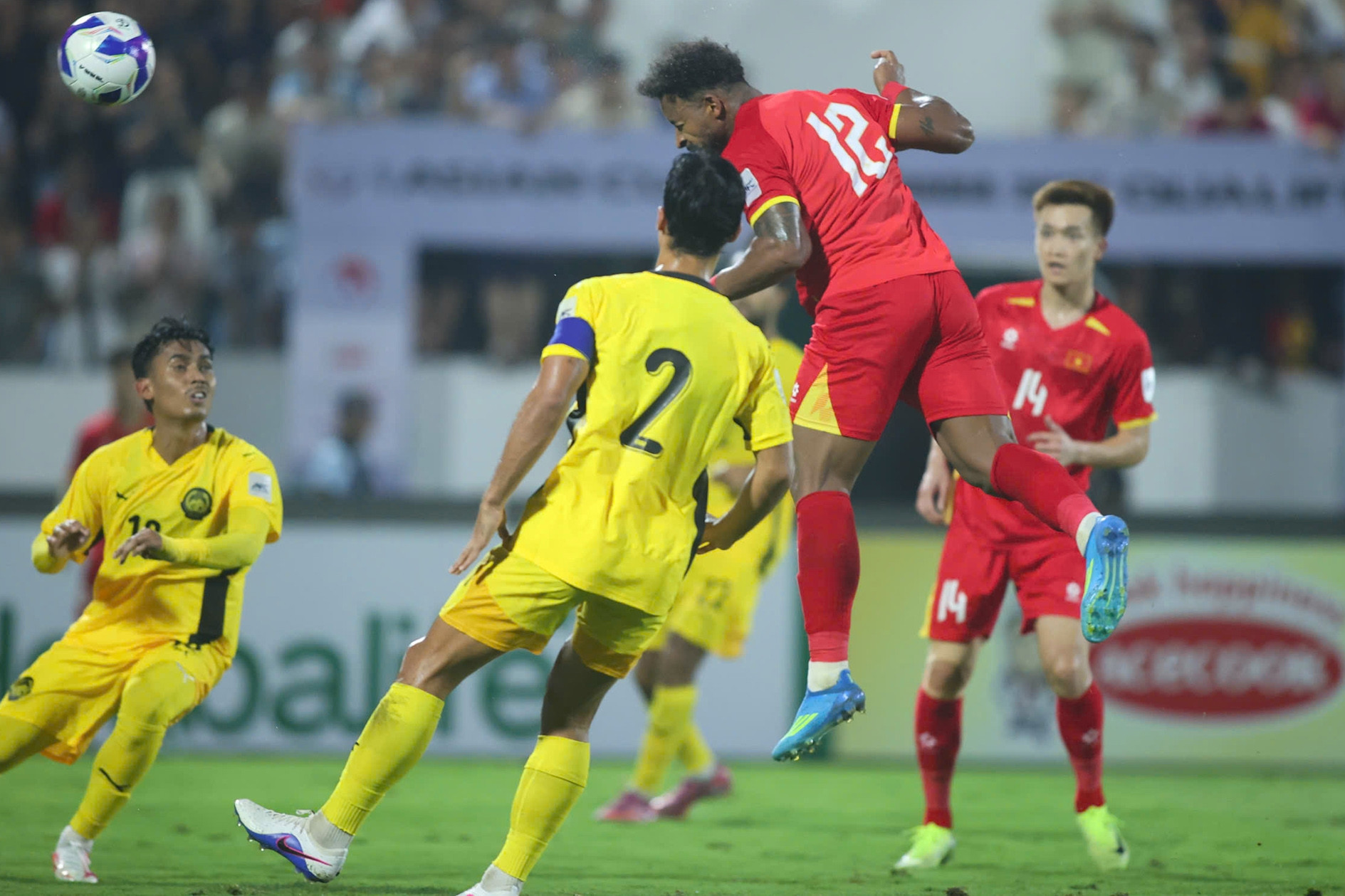 BXH V-League 2025/26 - Vòng 17 mới nhất: CAHN cô đơn trên đỉnh bảng Tuyển Việt Nam: Vũ khí mới bất ngờ của HLV Kim Sang Sik