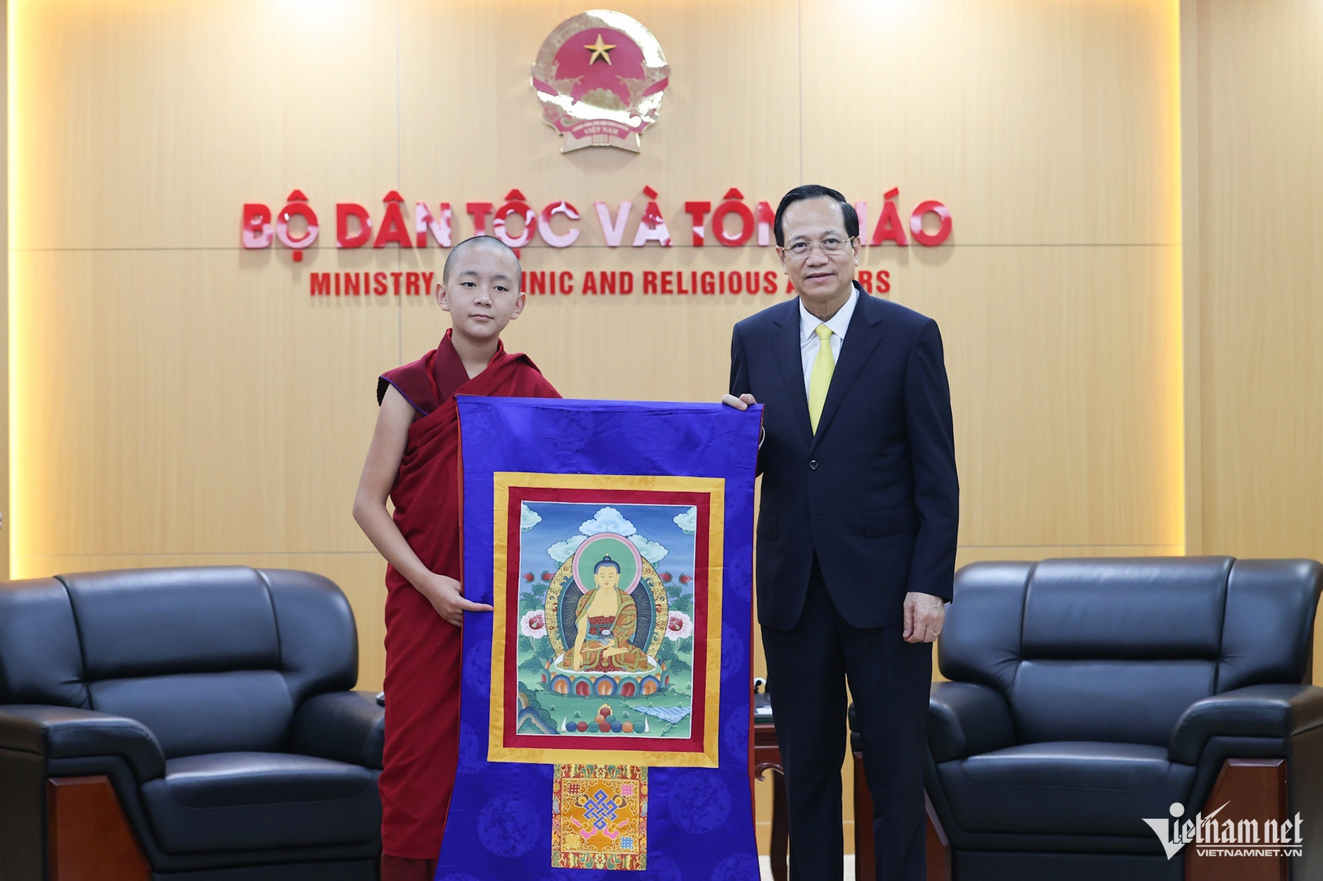 w hoang ton 5 882.jpg