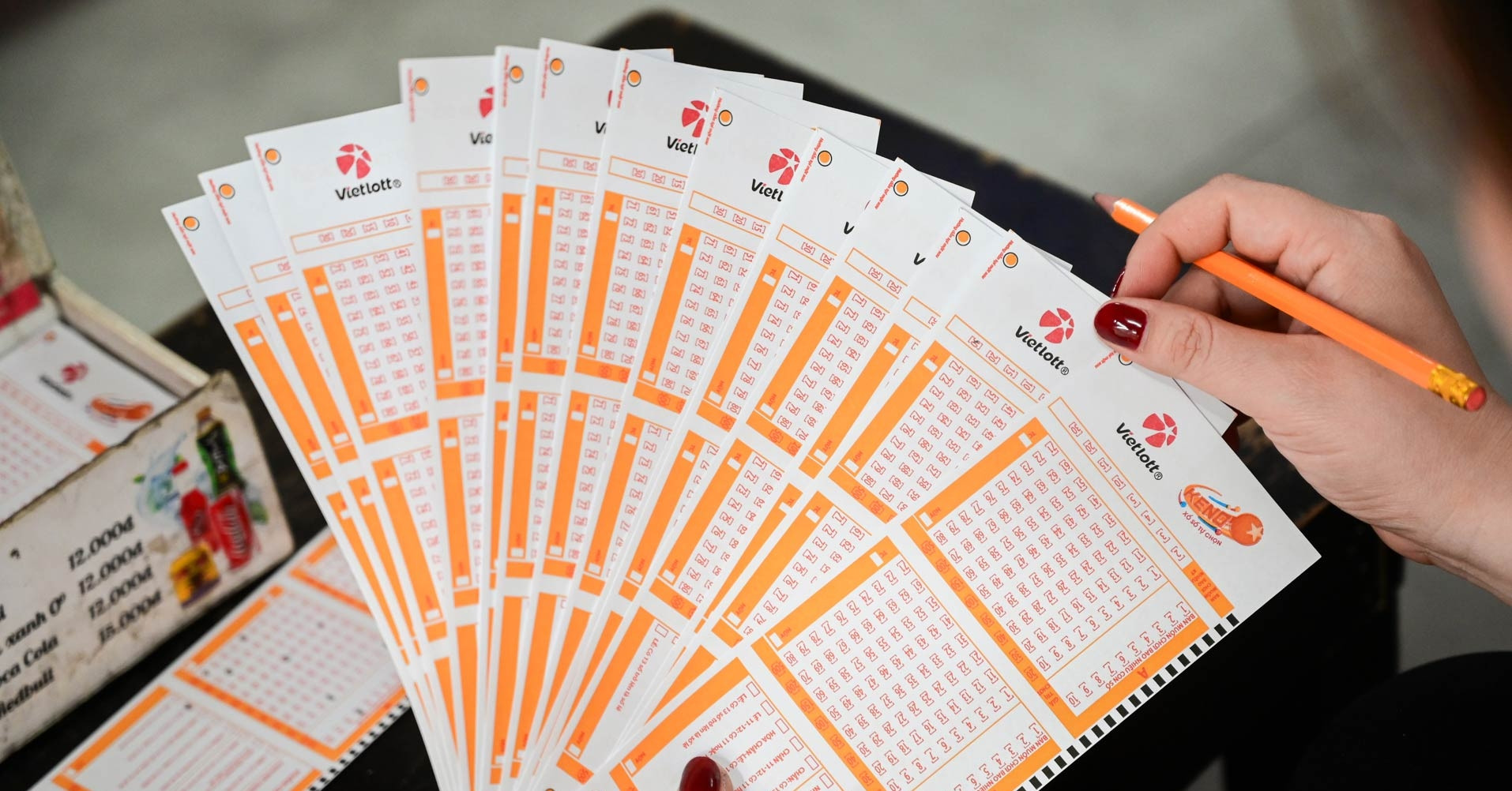 Kết quả Vietlott hôm nay 30/4: Có 7 vé trúng giải nhất trị giá 40 triệu