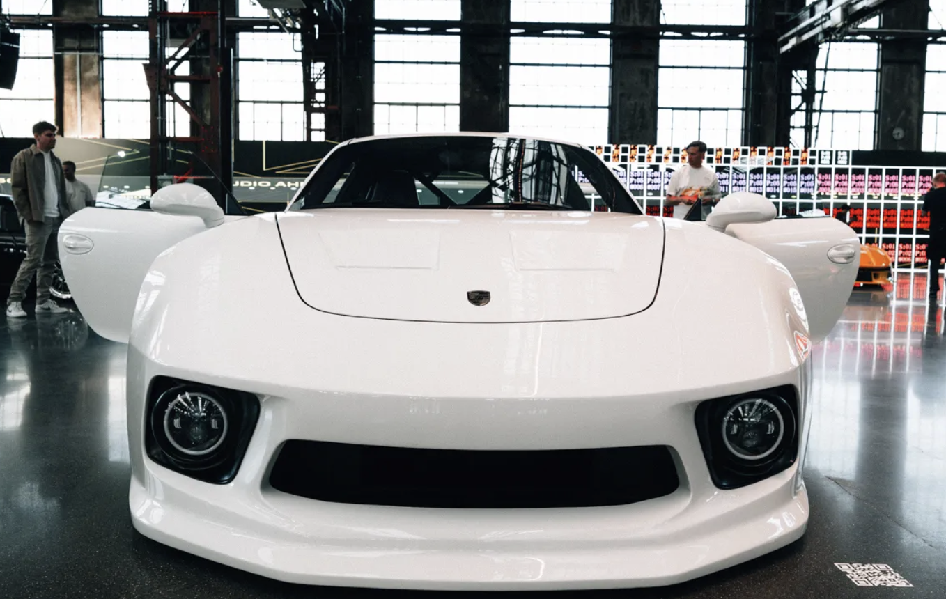Hãng độ vô danh vượt mặt Porsche với bản hồi sinh 911 táo bạo Ảnh màn hình 2026 04 30 lúc 14.00.20.png