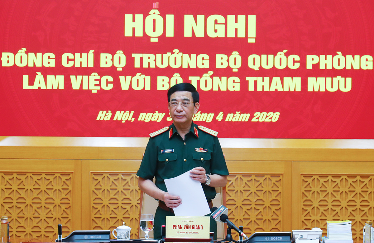 Đại tướng Phan Văn Giang chỉ đạo triển khai tác chiến 'Vòm phòng không bền vững'