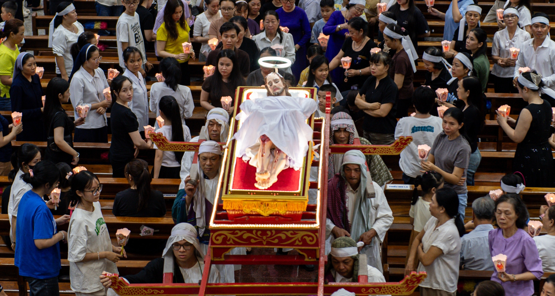 Đàng Thánh giá: Hành trình tâm linh tái hiện cuộc thương khó của Chúa Jesus