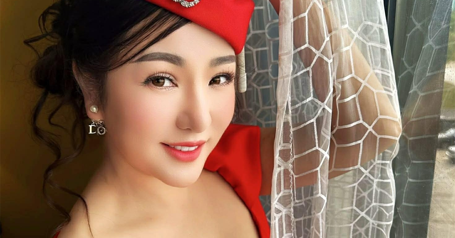 Hà Kiều Anh tuổi 50: Nhan sắc trẻ đẹp, thần thái quyến rũ khiến công chúng trầm trồ