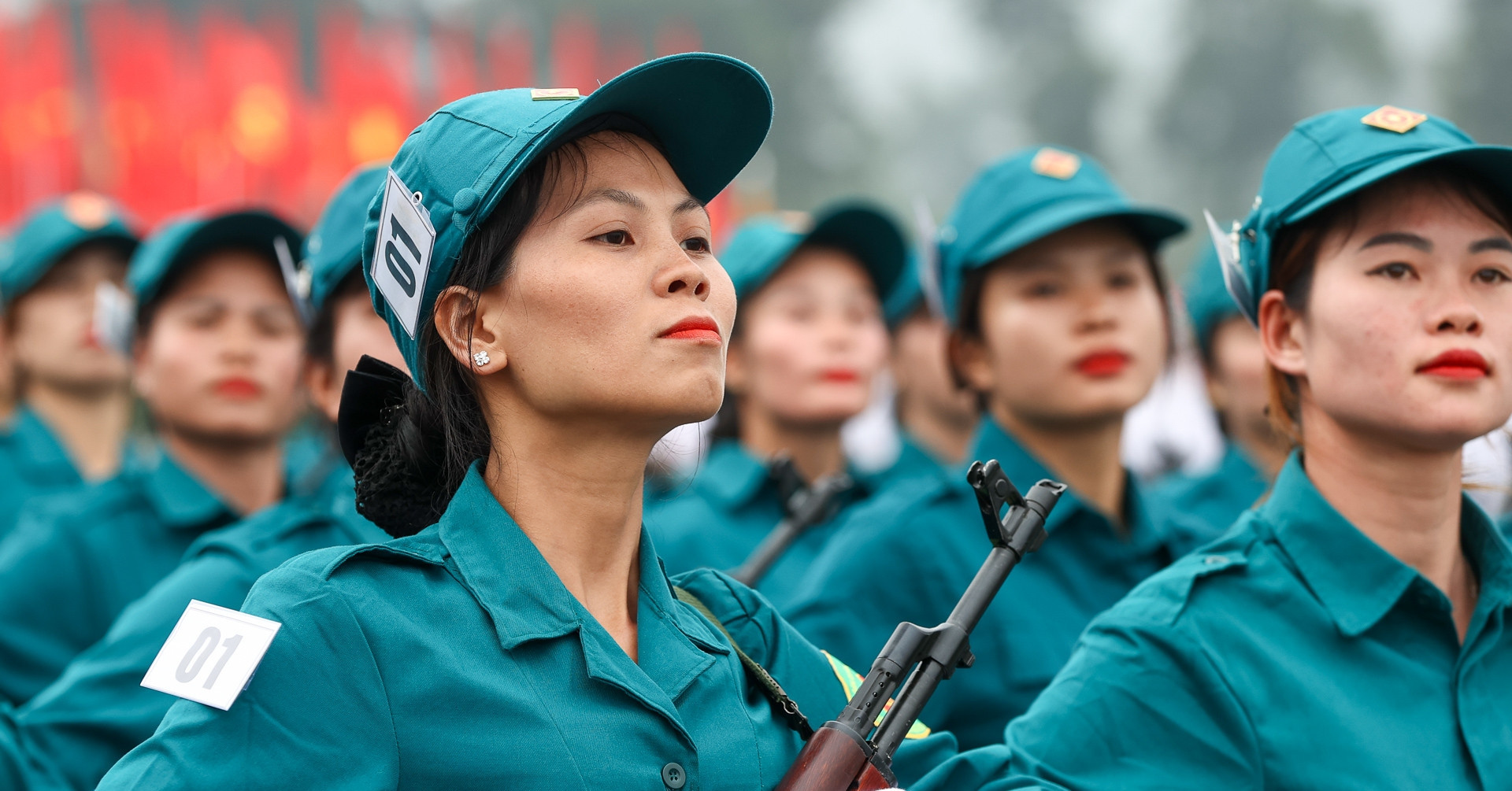 Công dân hoàn cảnh khó khăn vẫn bị yêu cầu tham gia Dân quân tự vệ: Quy định pháp luật ra sao?