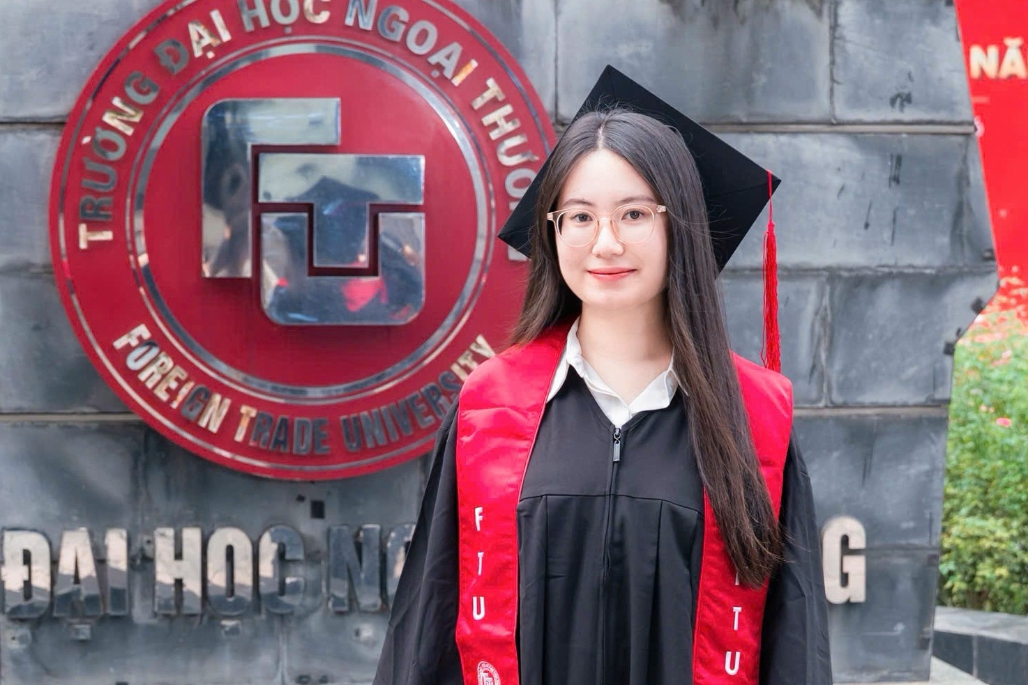  Nữ sinh tốt nghiệp sớm với điểm số cao nhất Trường ĐH Ngoại thương năm 2026 