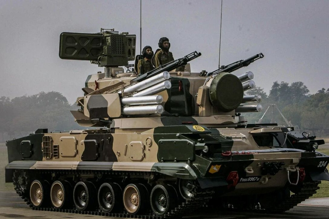  Tên lửa Tunguska sát thủ 'lai' độc đáo có '1-0-2' và canh bạc triệu USD của Ấn Độ 