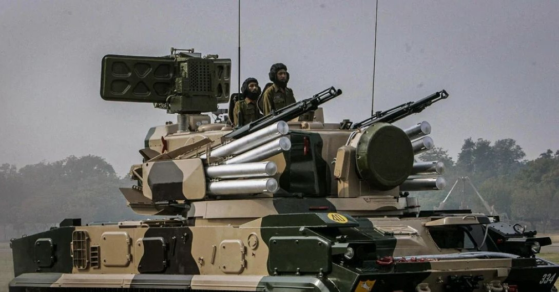 Tên lửa Tunguska sát thủ "lai" độc đáo có "1-0-2" và canh bạc triệu USD của Ấn Độ