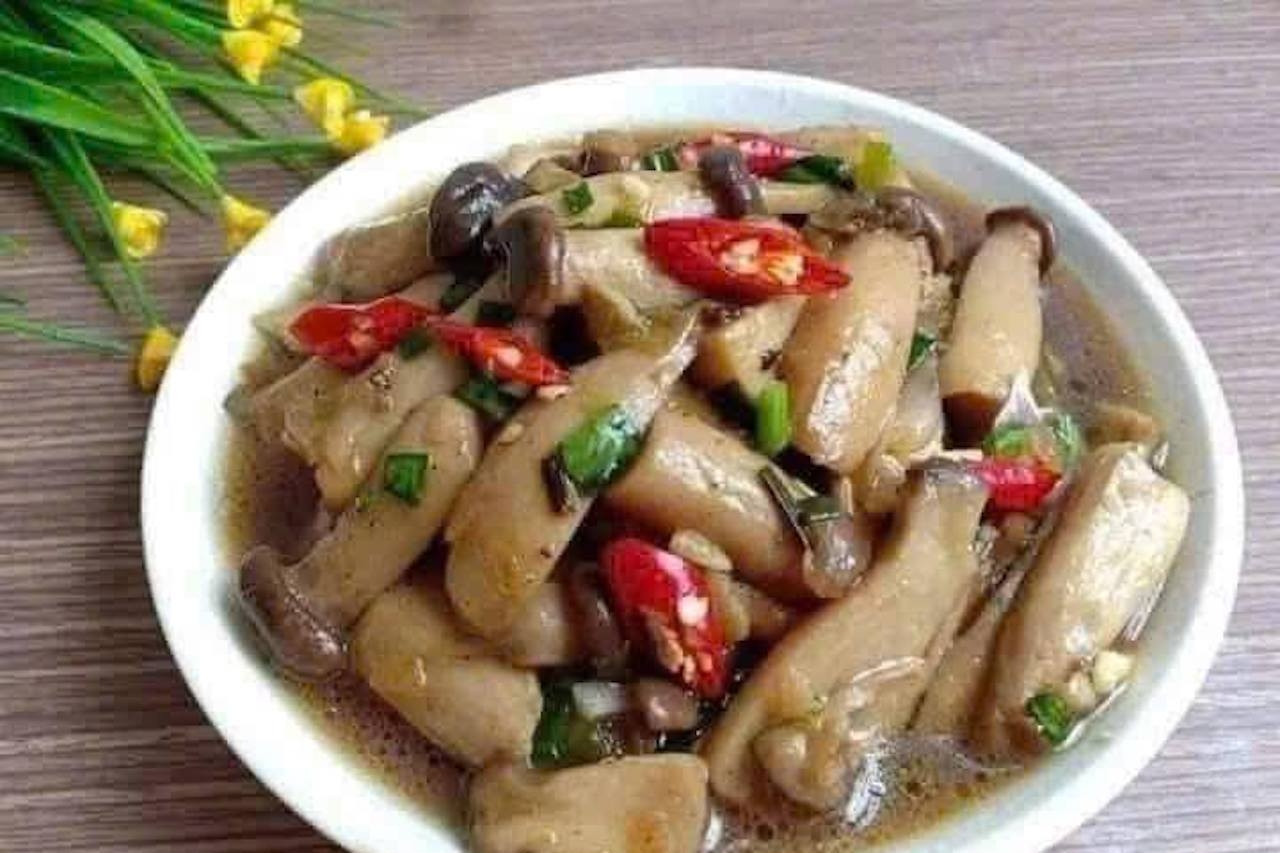 Tiến sĩ chỉ ra sai lầm khi ăn nấm thay thịt, rau