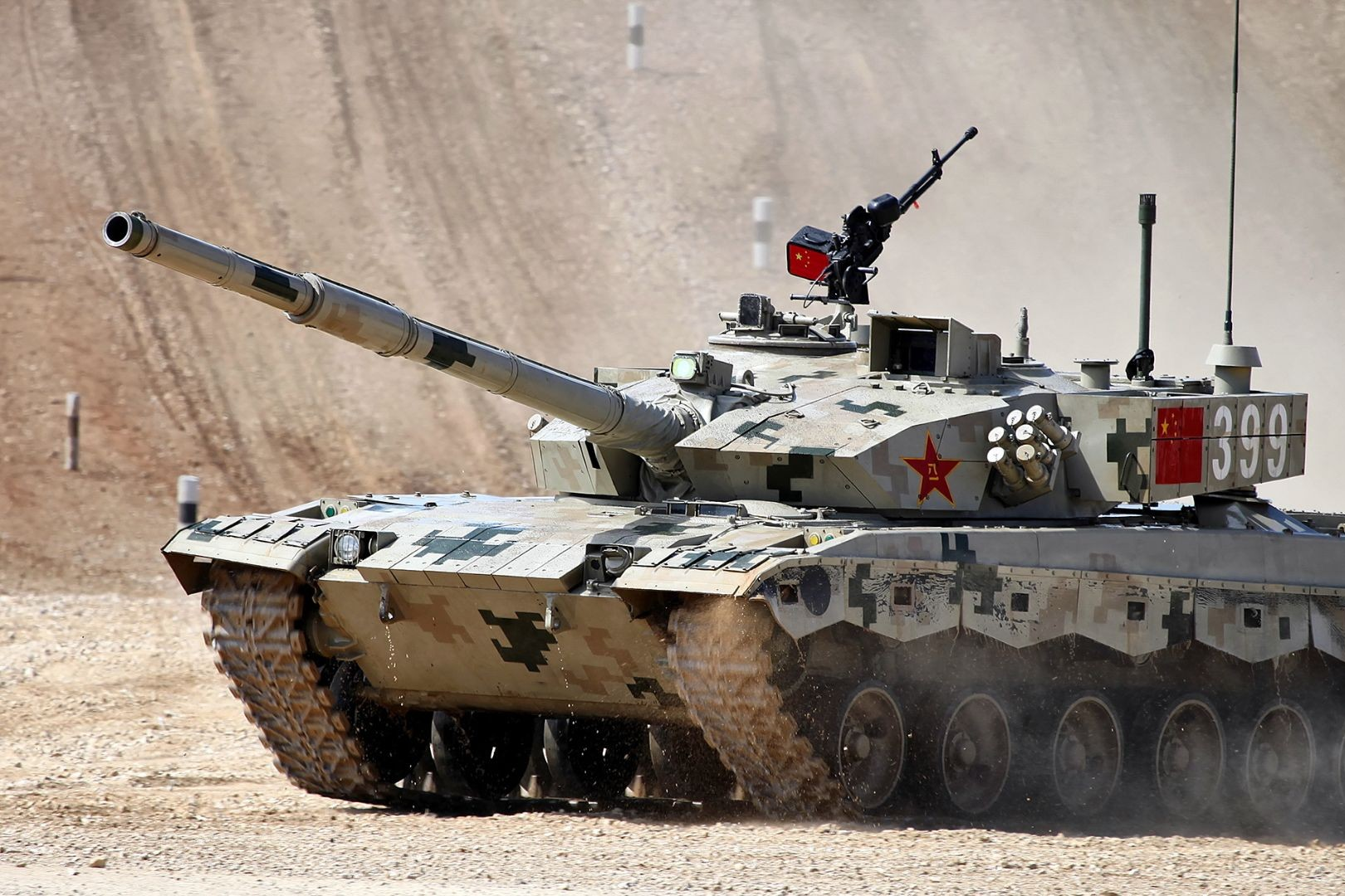 Trung Quốc ‘lột xác’ xe tăng cũ Type 96, trang bị GL - 6 chống UAV để đối phó tình hình mới