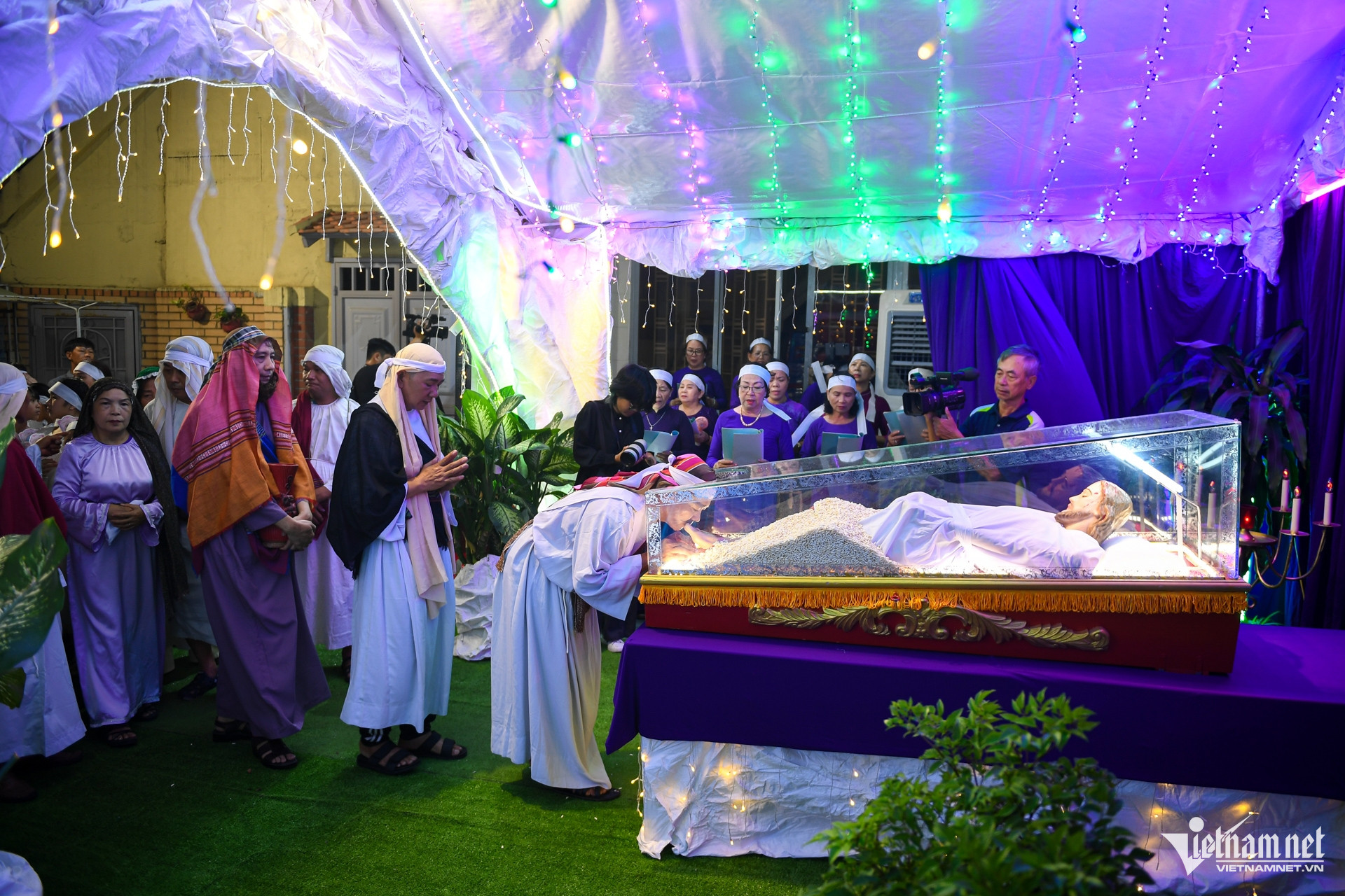 W-thiên chúa giáo   nguyễn huế 36.jpg