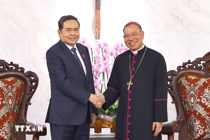 0504 chu tich quoc hoi tong giao phan ha noi le phuc sinh 9.jpg