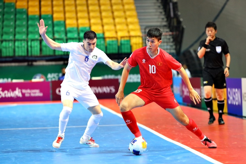 Lịch thi đấu bóng đá hôm nay 6/4: ĐT futsal Việt Nam xuất trận