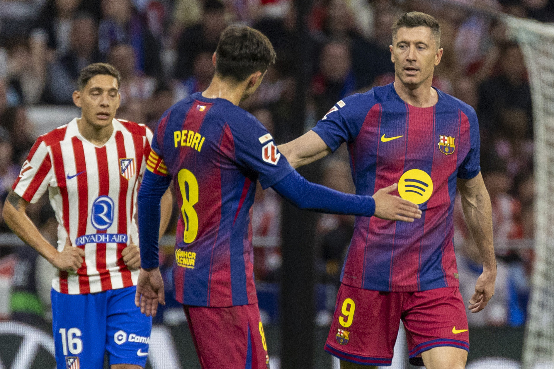 Lewandowski Atletico Barca.jpg