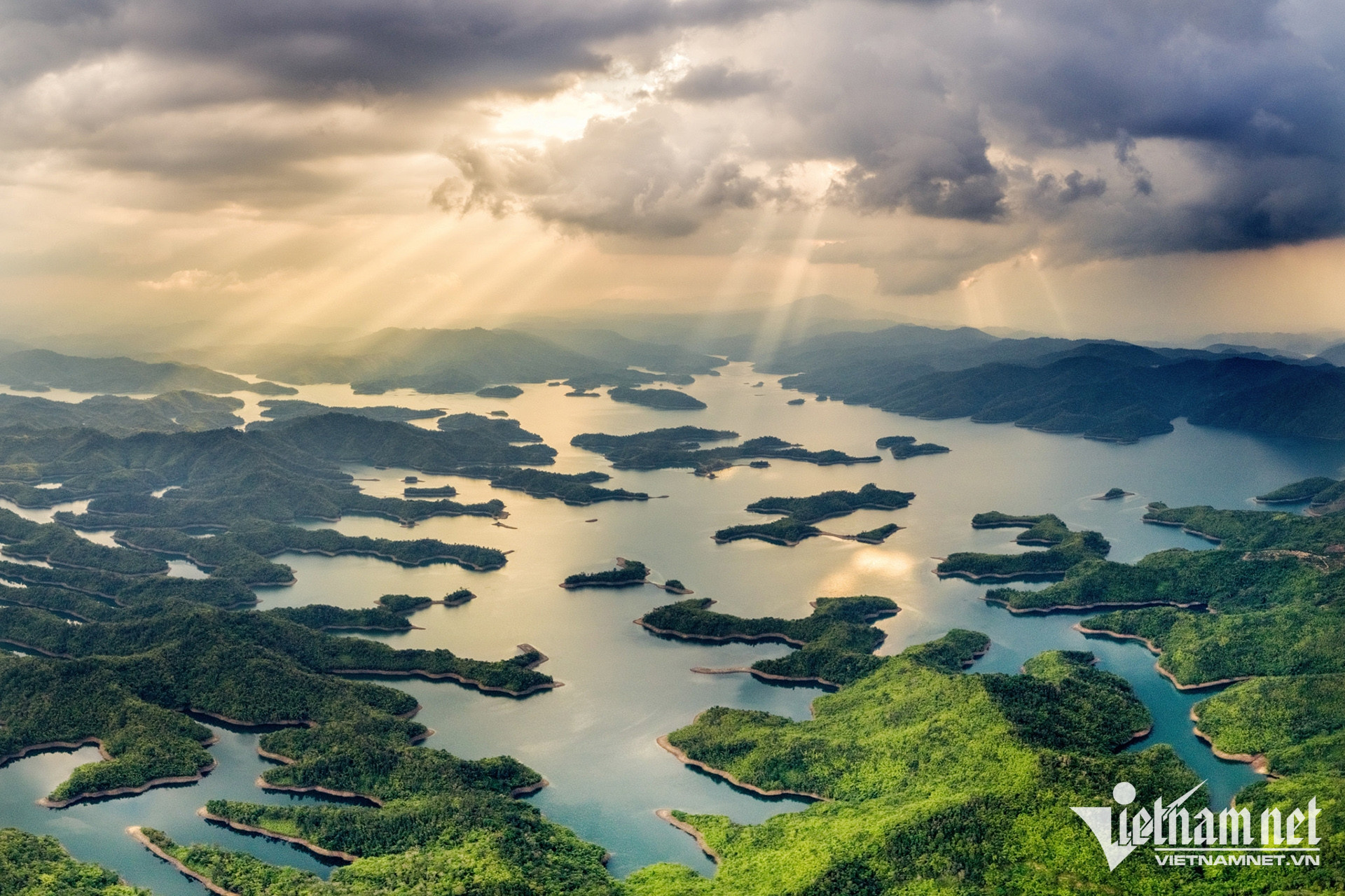 W-0559 0576 hdr pano 1 511.jpg