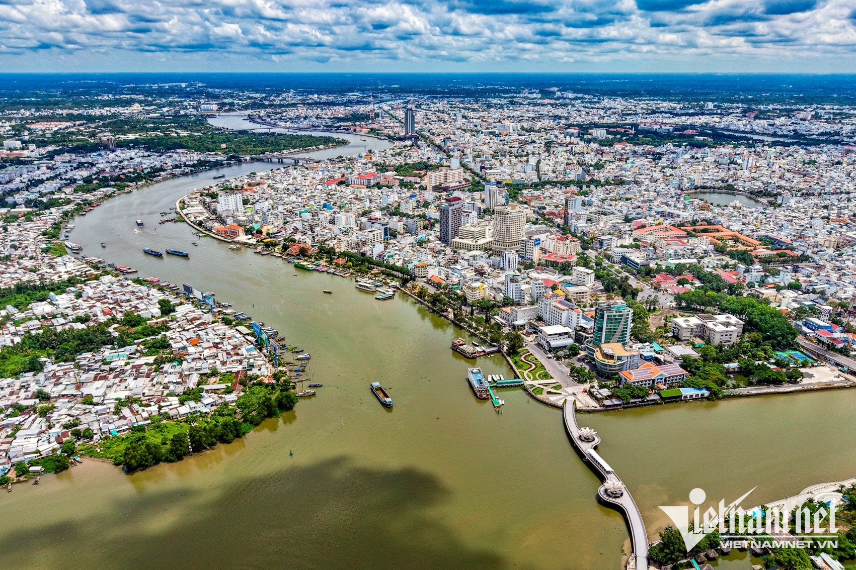 W-can tho nguyen hue 22 47421 26821.jpg