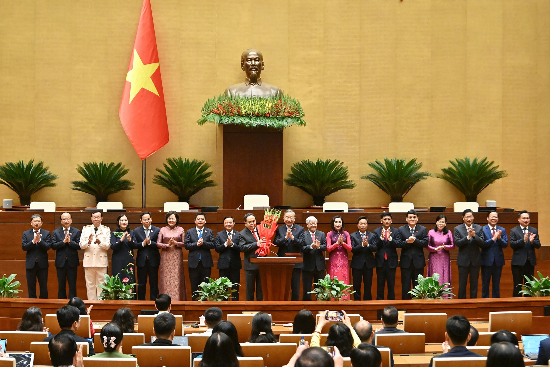 9 ủy viên Trung ương làm Chủ nhiệm Ủy ban và các cơ quan của Quốc hội