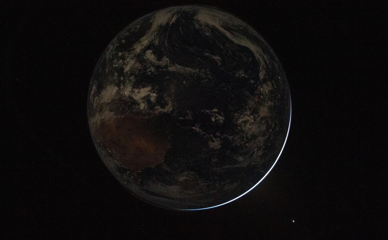 Artemis II ảnh trái đất 2.png