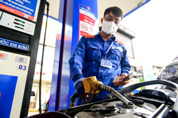 Bộ Tài chính đề xuất kéo dài giải pháp quan trọng để tăng cung xăng dầu