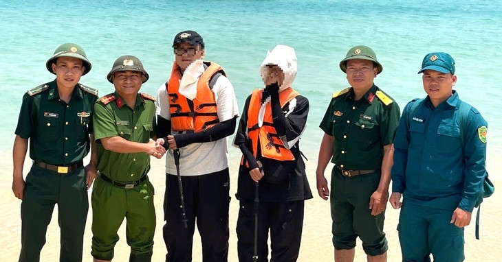Khánh Hòa: Giải cứu thành công hai du khách Sài Gòn bị lạc khi trekking núi Mũi Đôi