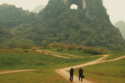 Khách Tây choáng ngợp trước cảnh sắc Cao Bằng, tung video hút 6 triệu lượt xem