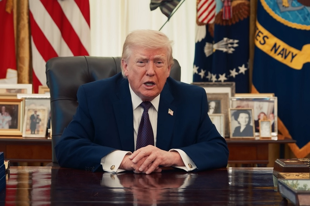 Ông Trump tiết lộ chi tiết 'kỳ lạ' trong cuộc giải cứu phi công F-15E