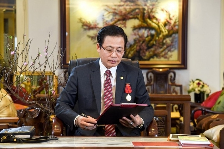  Ông Vũ Minh Châu và con trai bị khởi tố: Bảo Tín Minh Châu lên tiếng 