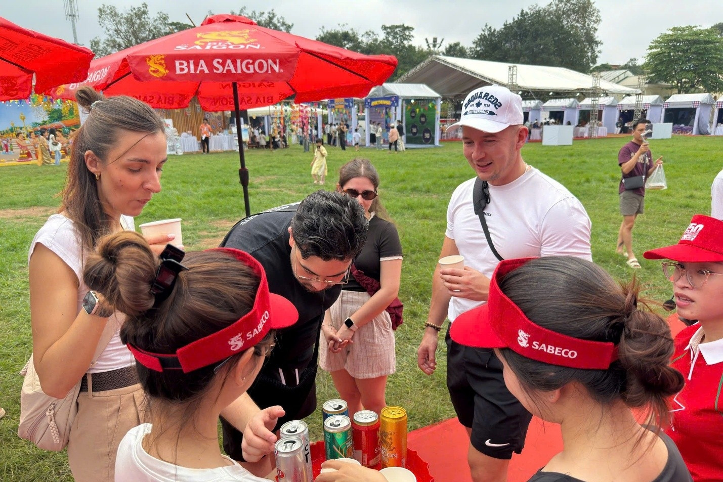  Sabeco ghi dấu ấn mạnh mẽ tại Thai Festival 2026 