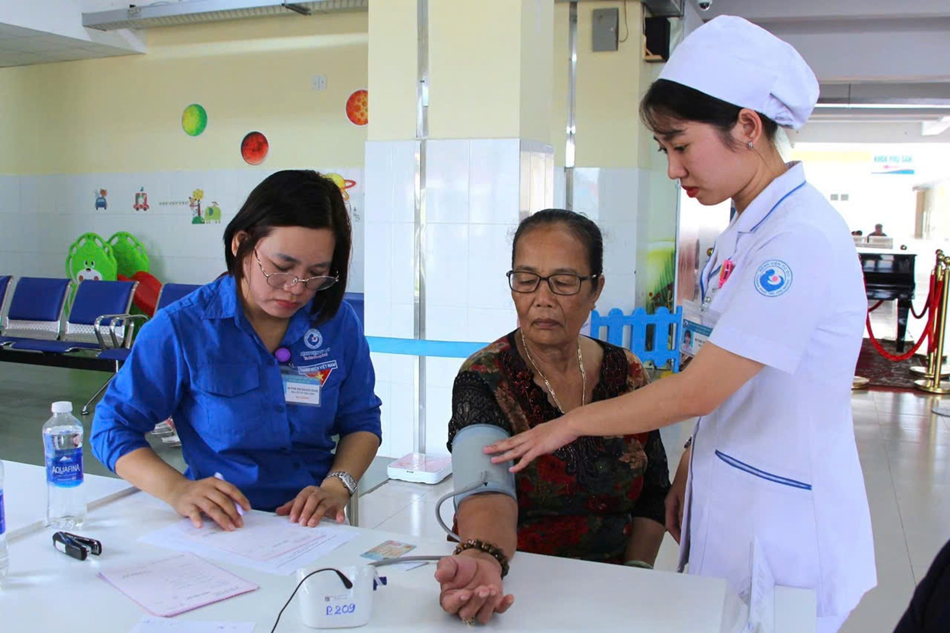 Tầm soát sức khỏe người dân ở TPHCM, 63,7% cần theo dõi và can thiệp y tế