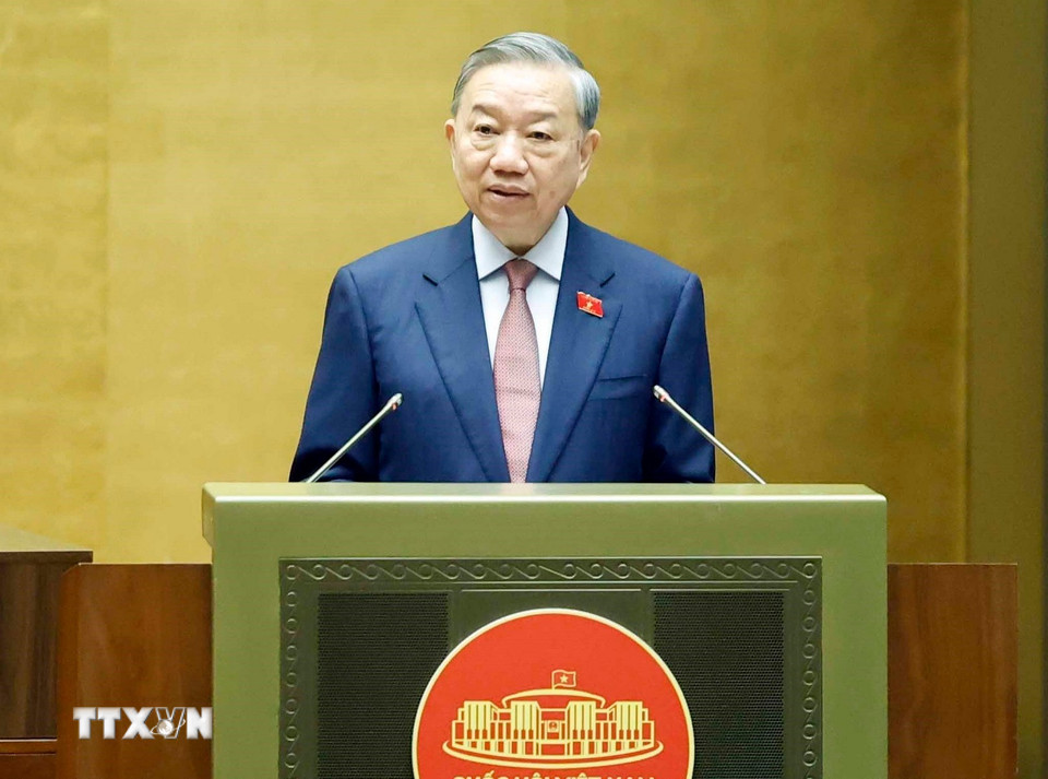 Tong Bi thu To Lam.jpg