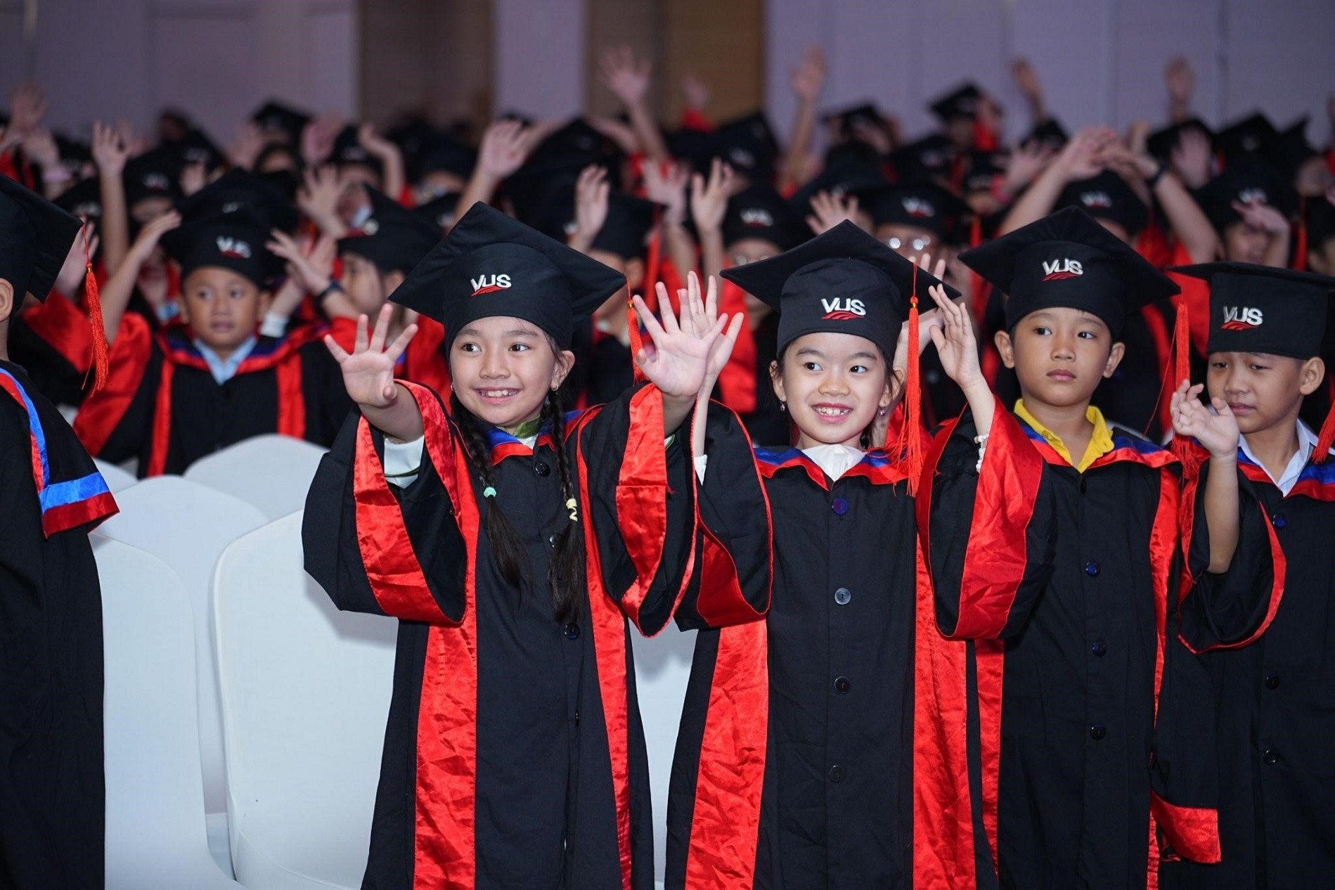 VUS 6 năm liền đạt chứng nhận Trung tâm đào tạo Vàng từ Cambridge