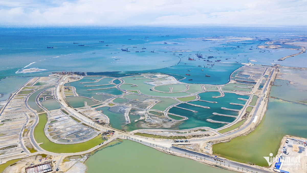 W-bất động sản biển.jpg