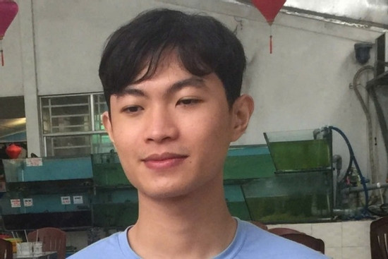 Bản tin chiều 7/4: Nam sinh mất tích để lại xe máy, ba lô trên cầu