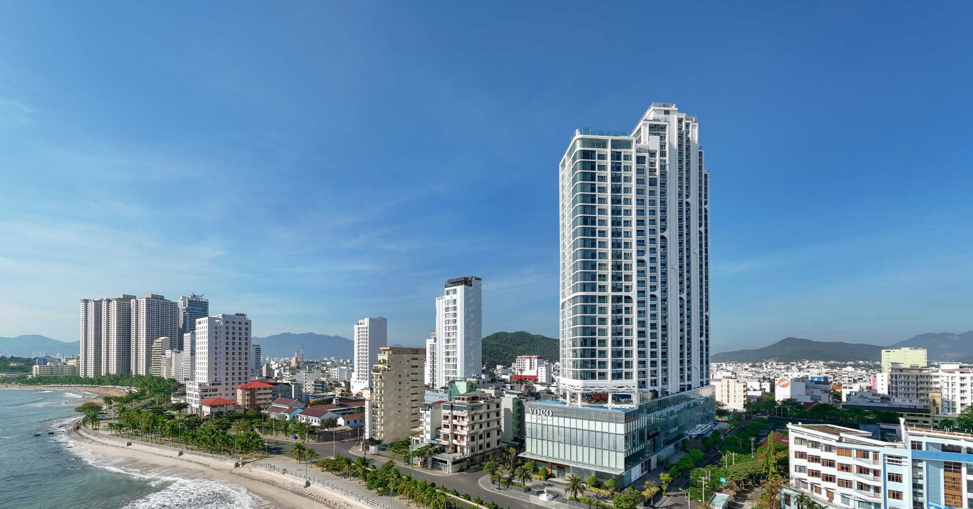 Voco Scenia Bay Nha Trang: Điểm Nghỉ Dưỡng Thư Thái Bên Vịnh Biển Độc Đáo