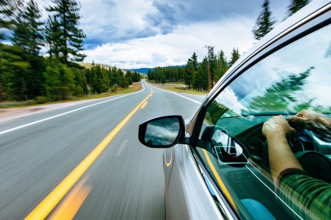 Lái xe đường dài: Bao lâu cần nghỉ ngơi để tránh 'giấc ngủ trắng' chết người?