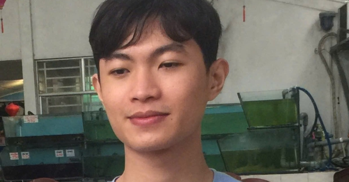 Nam sinh mất tích để lại xe máy, ba lô trên cầu