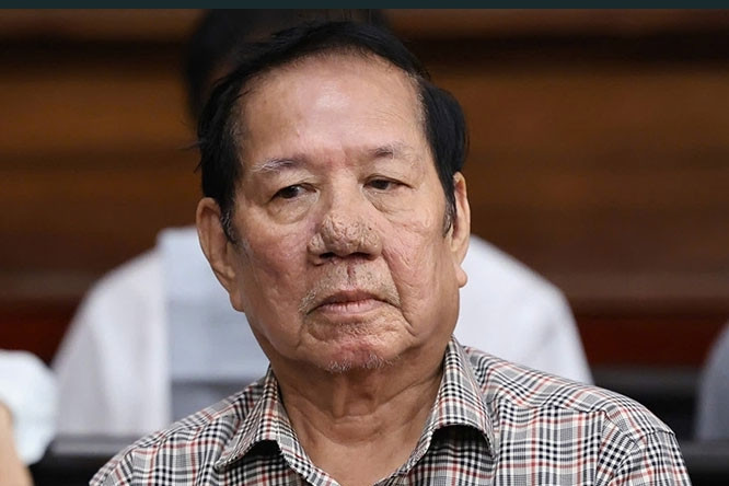 Nguyên quyền Chủ tịch Tập đoàn Cao su thừa nhận khoản 'chi riêng' 1,2 triệu USD