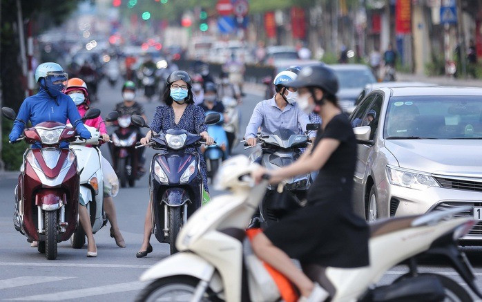 Bản tin sáng 7/4: Hà Nội không cấm tuyệt đối xe xăng trong Vành đai 1 từ 1/7