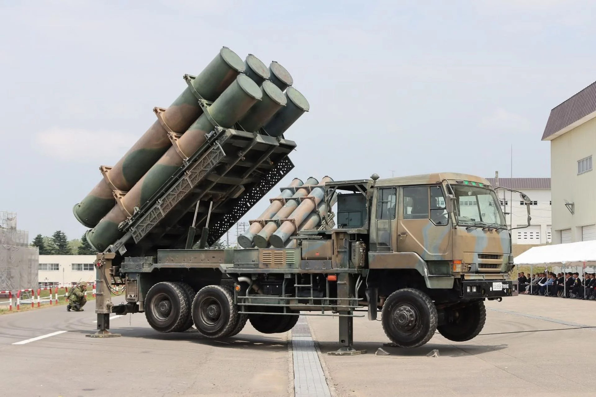 tên lửa Type 88 Nhật 1.jpg