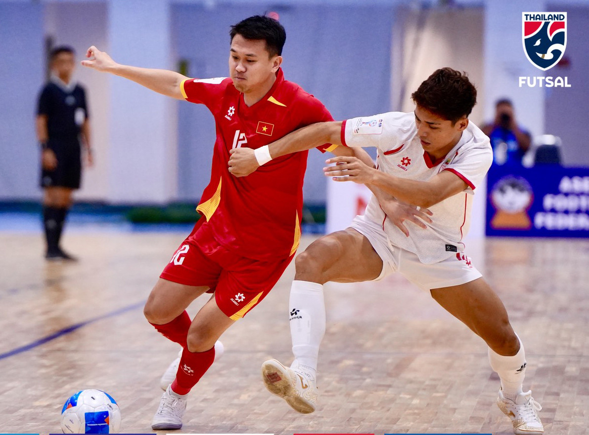 tuyen futsal viet nam myanmar 2.jpg
