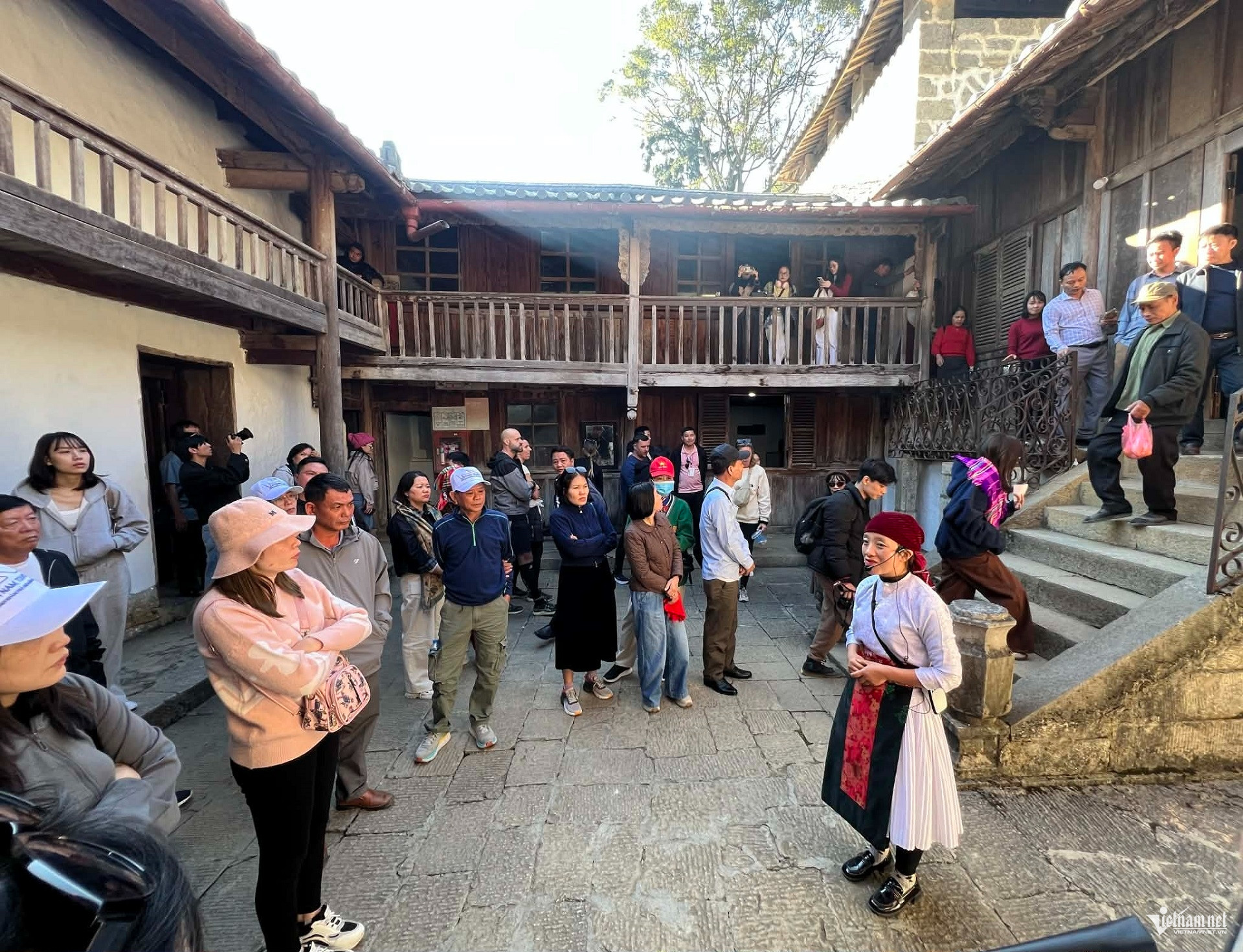 Box https://static-images.vnncdn.net/vps_images_publish/000001/000003/2026/4/7/w-anh-7-2998.jpg