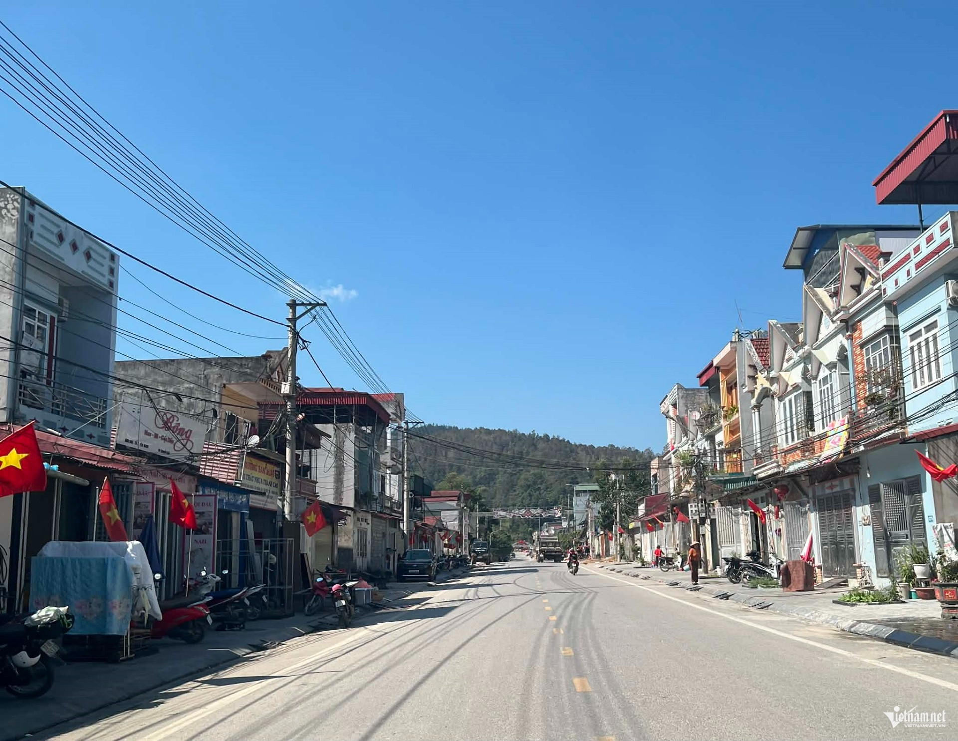 Box https://static-images.vnncdn.net/vps_images_publish/000001/000003/2026/4/7/w-anh-8-2982.jpg