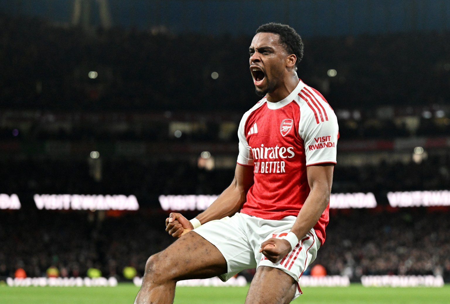 www_thesun_co_uk jurrien timber arsenal celebrates scoring 1063146284 (1).jpg