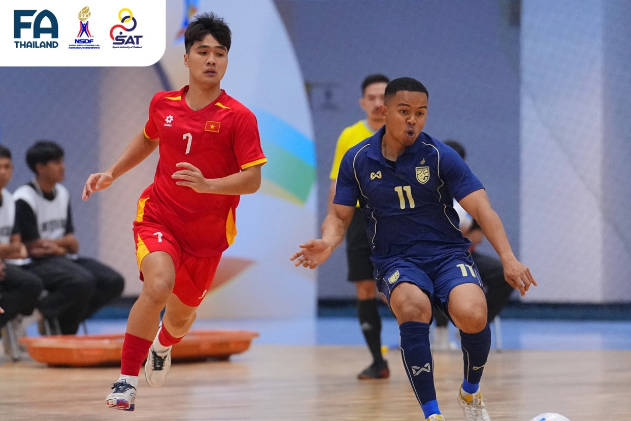  ĐT futsal Việt Nam thua Thái Lan sau màn rượt đuổi kịch tính 