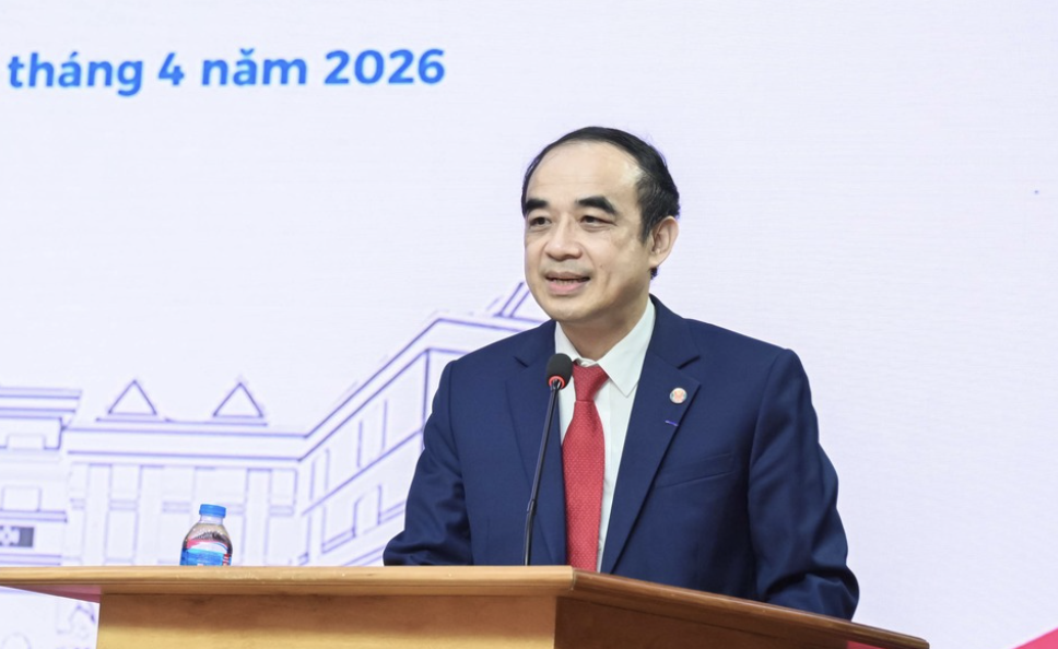 hieu truong Dai hoc y ha noi