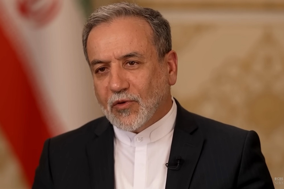 Iran đáp đề xuất ngừng bắn của Mỹ, nêu phương án cho eo biển Hormuz