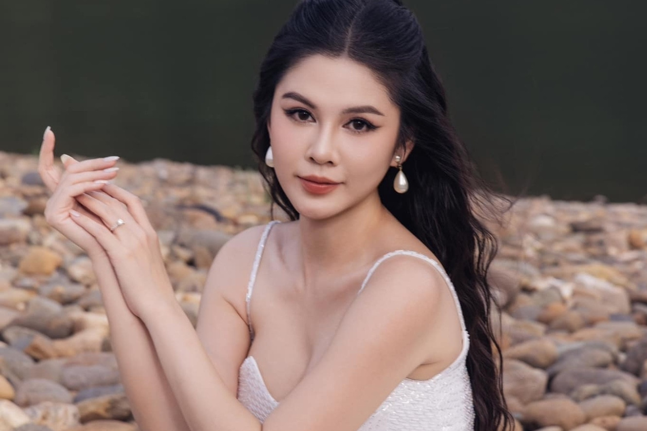 Nhan sắc nữ MC đóng phản diện đang gây bức xúc phim giờ vàng 'Bước chân vào đời'