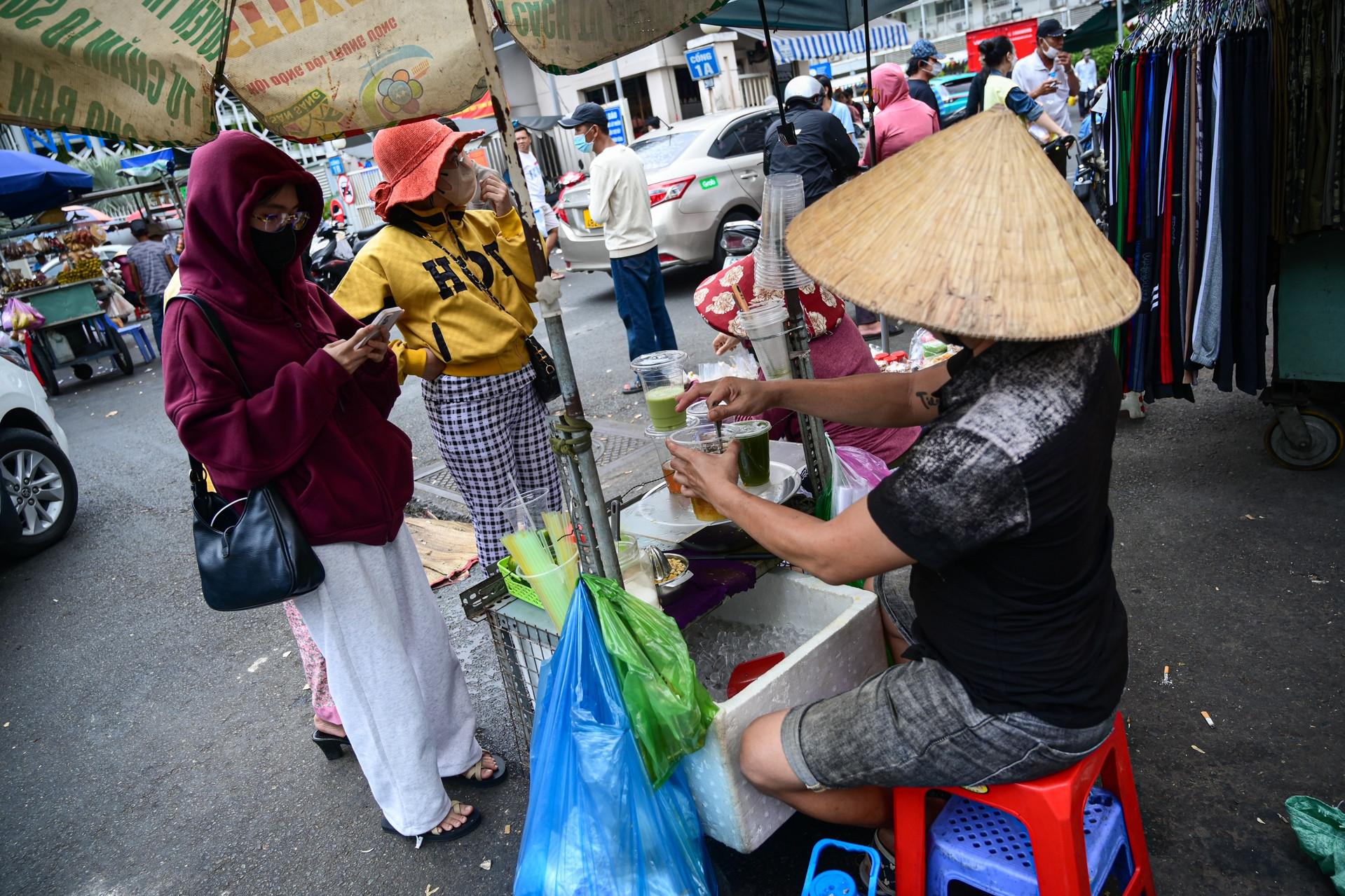 Nhân viên thu nợ ngân hàng không được chê ngoại hình, trí tuệ của khách